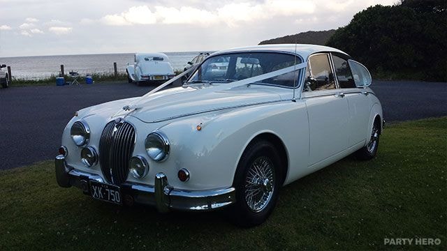 Blake's Wedding Cars - wedding car hire in Port Stephens