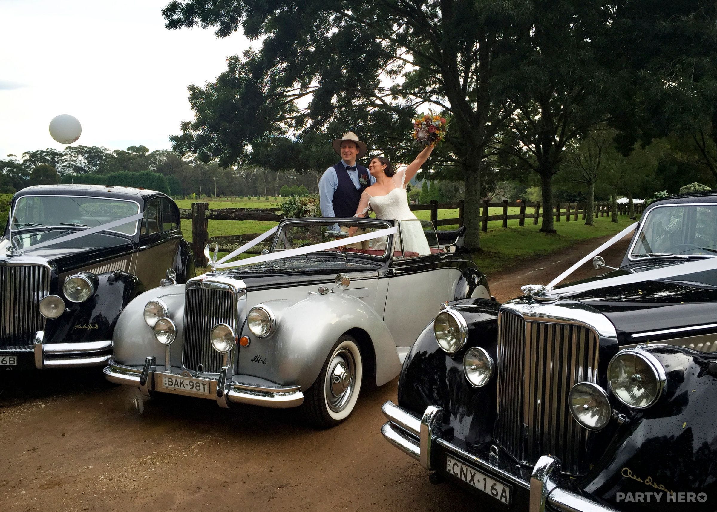Southern Highlands Classic Wedding Cars - wedding car hire in the Southern Highlands