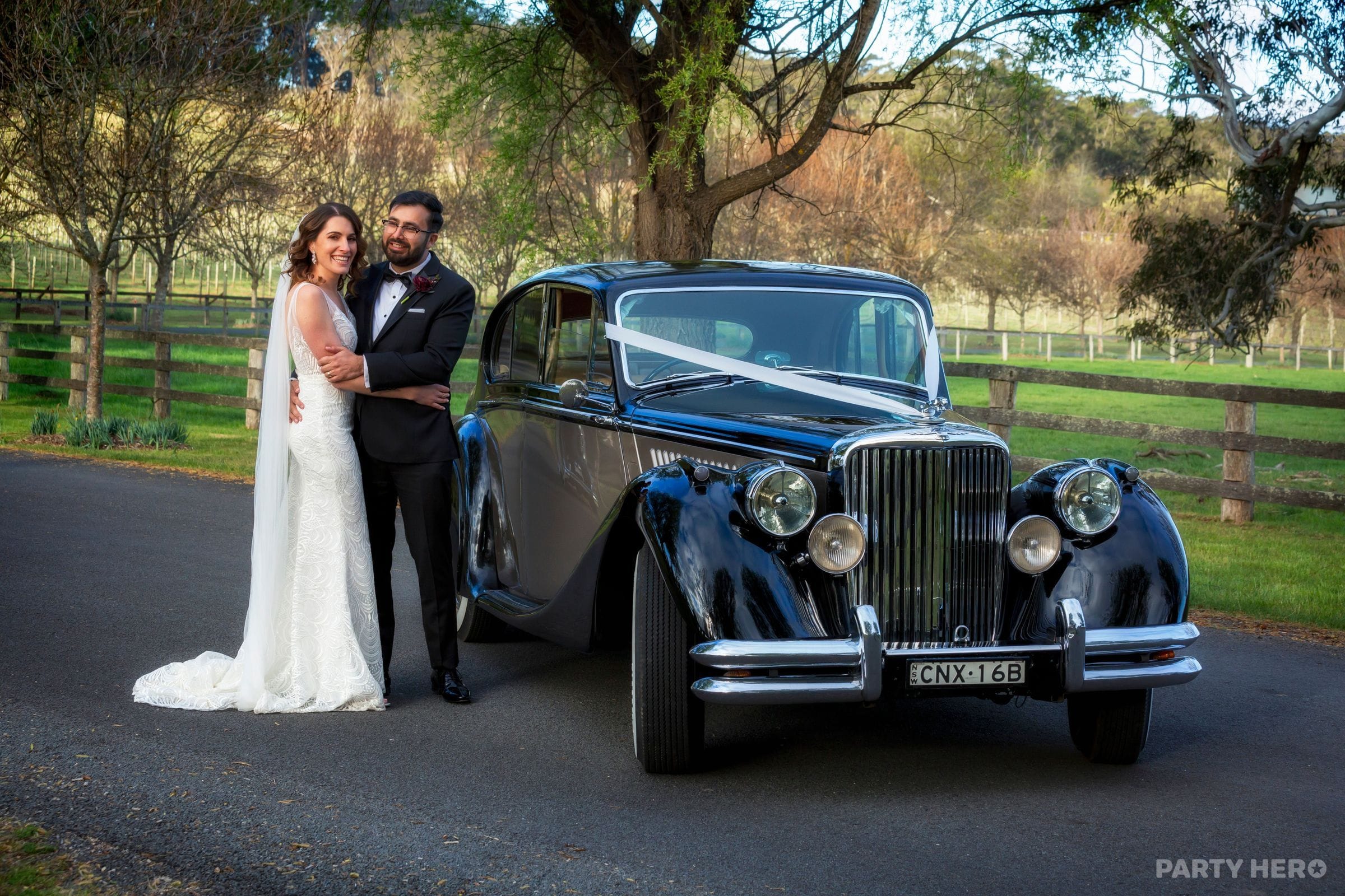 Southern Highlands Classic Wedding Cars - wedding car hire in the Southern Highlands