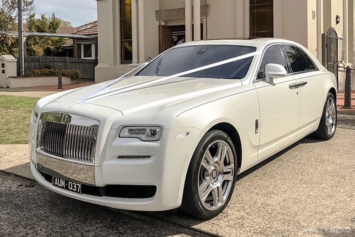 Arrive On Time Limousines activity in Sydney - group bookings