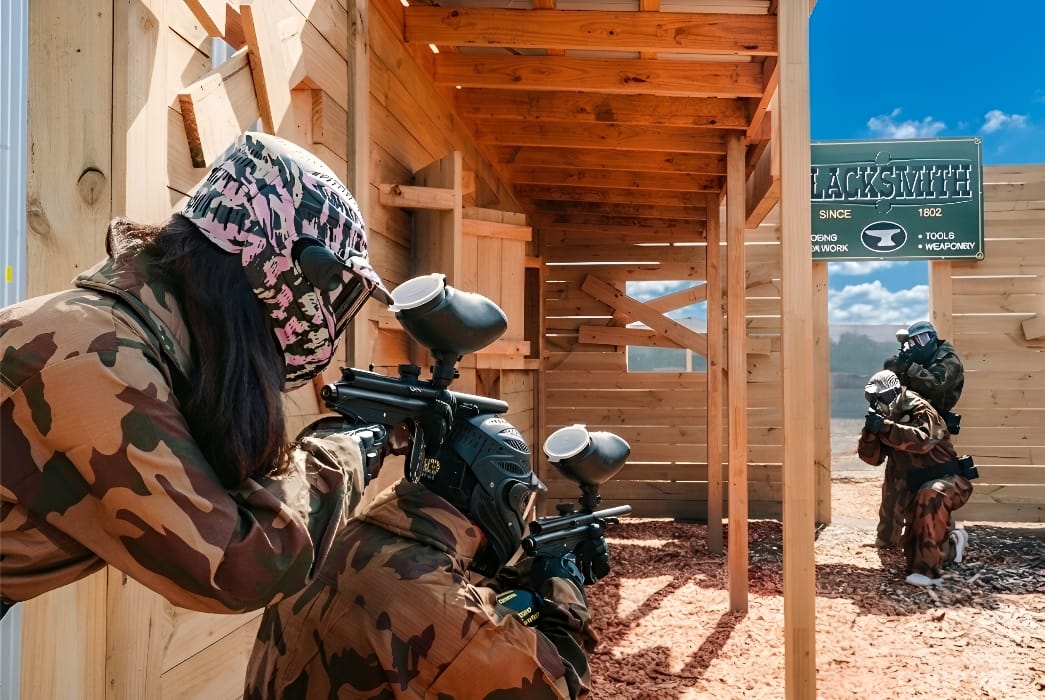 Delta Force Paintball Melbourne - paintball in Melbourne