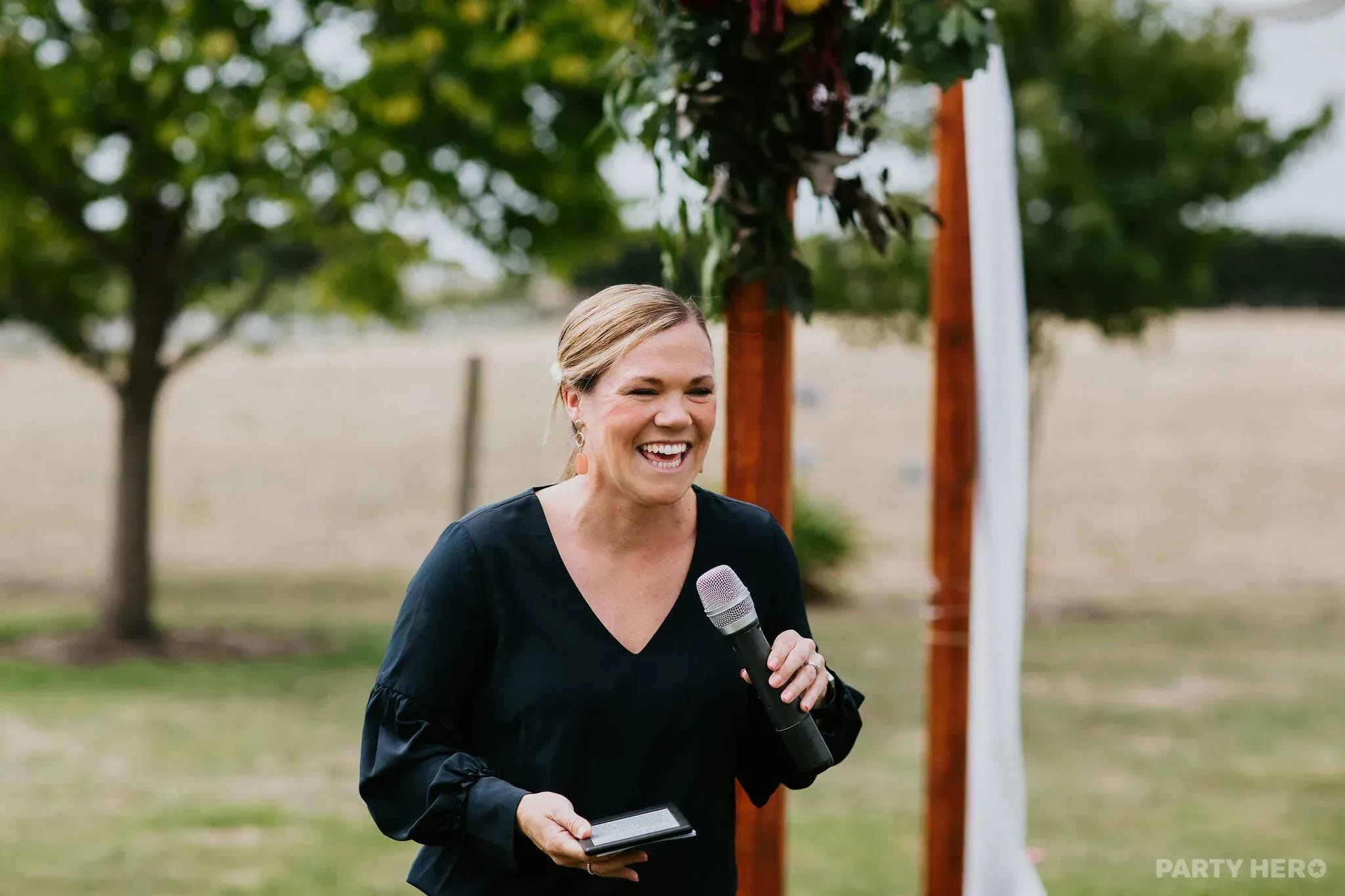 Abbie Frew Celebrant - wedding celebrant on the Mornington Peninsula