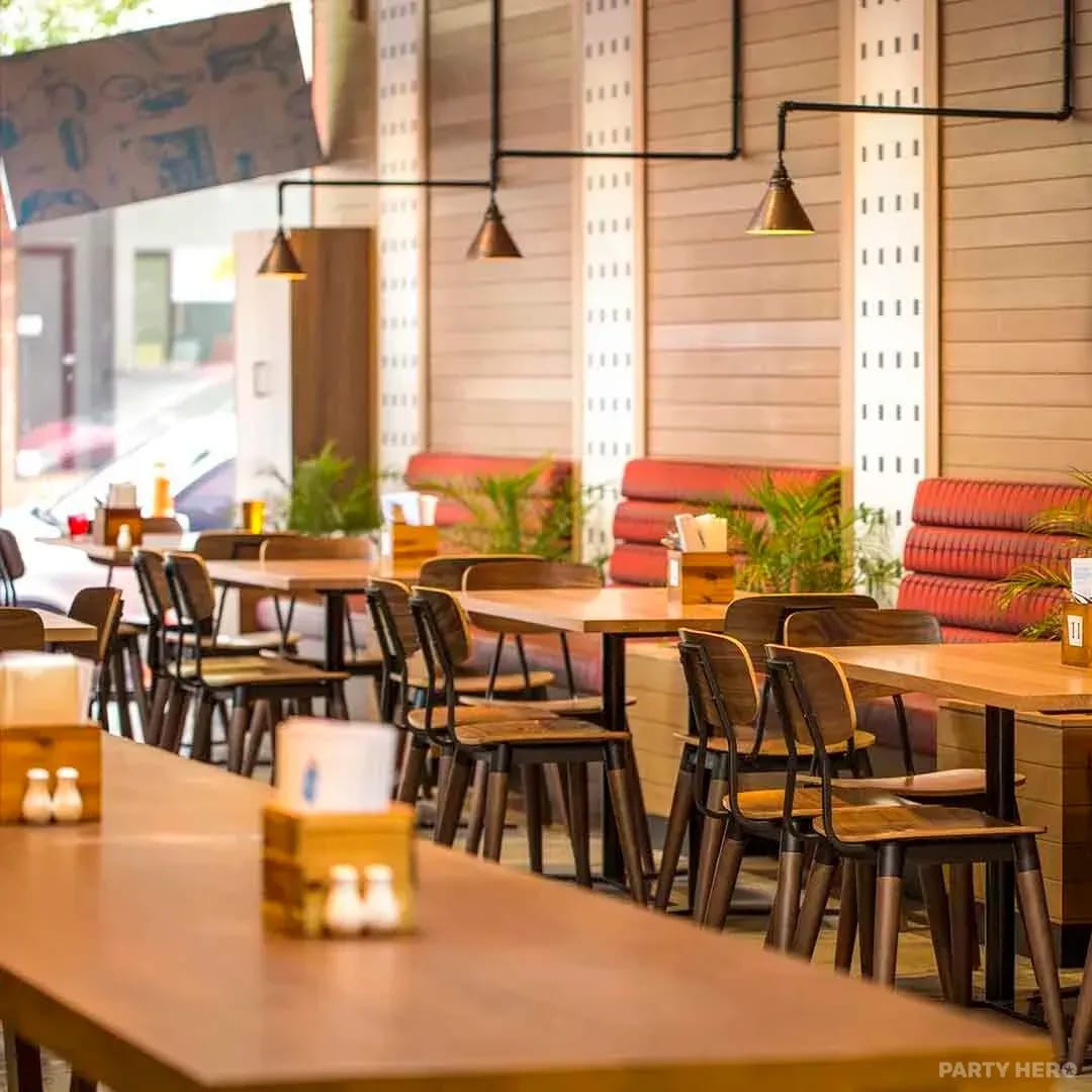 OJ Lounge at Oakleigh Junction Hotel - party venue in Melbourne