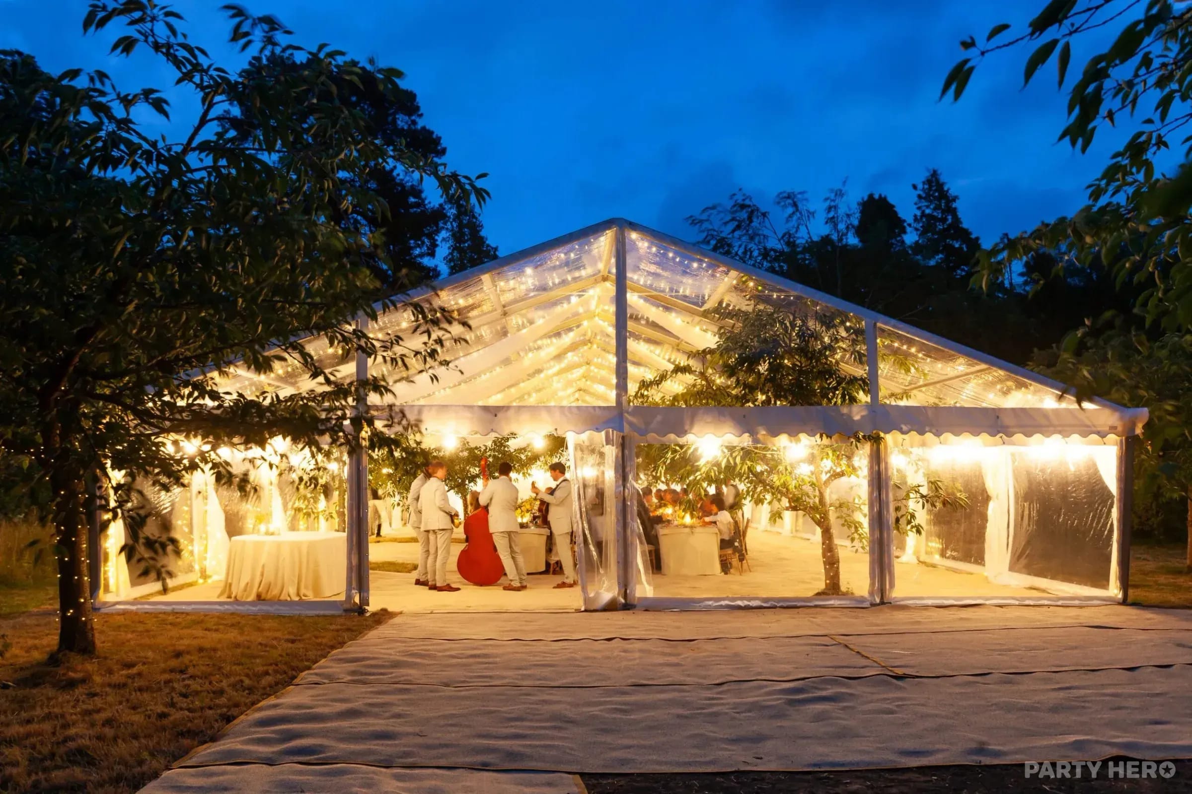 Mr Party Hire - marquee hire in Melbourne