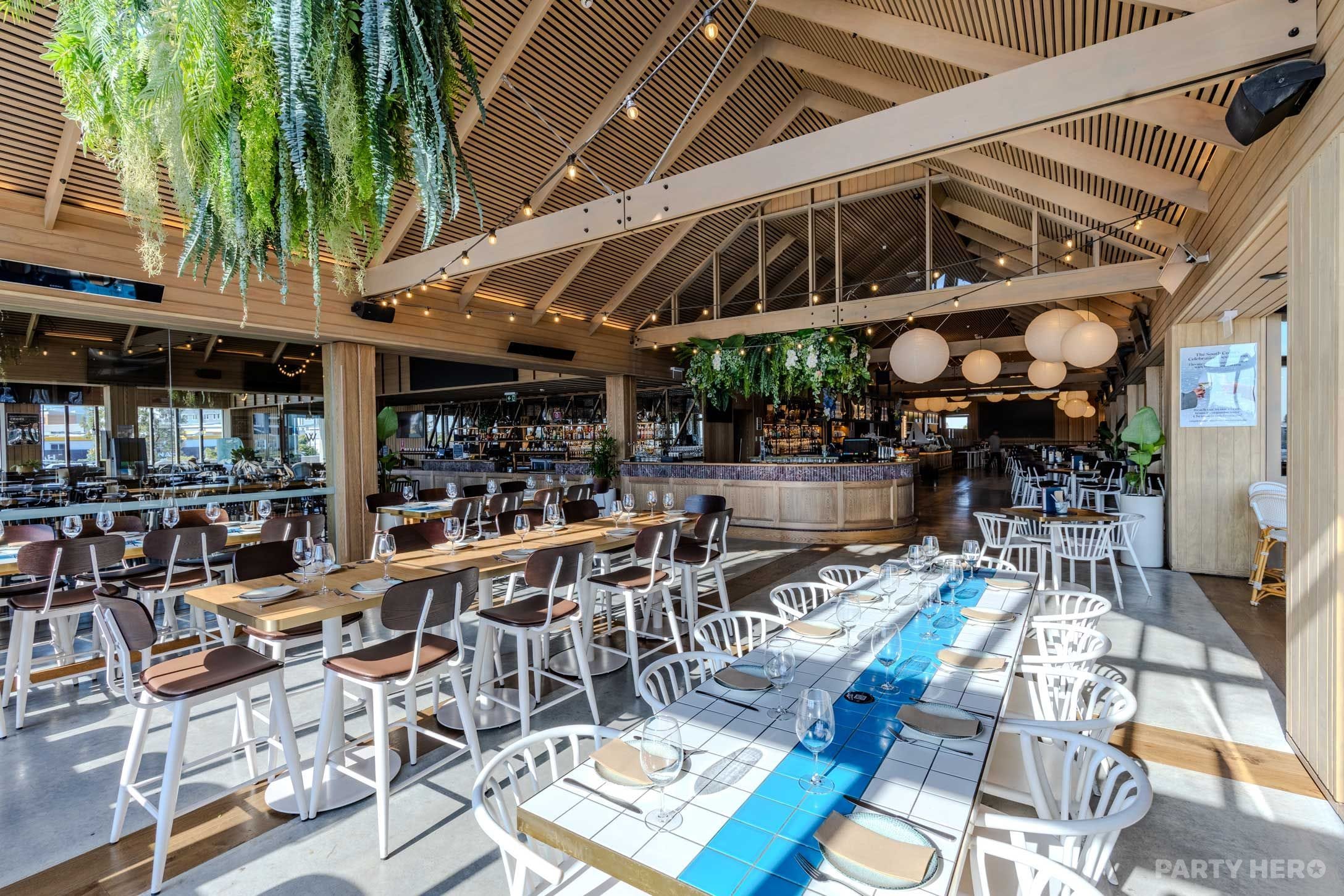 Waterfront Tavern - party venue in Wollongong