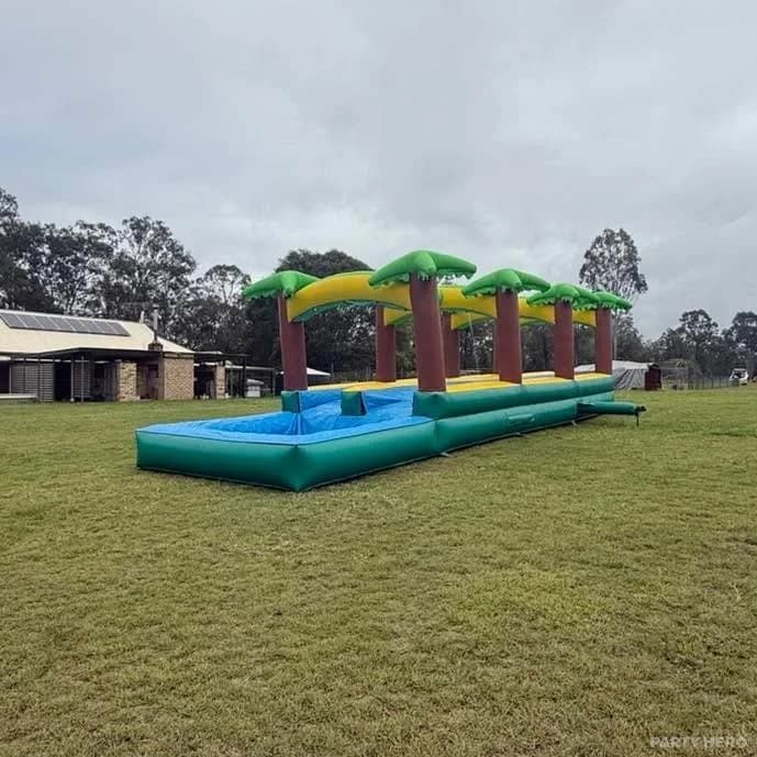 Brisbang Party Hire - jumping castle hire in Brisbane