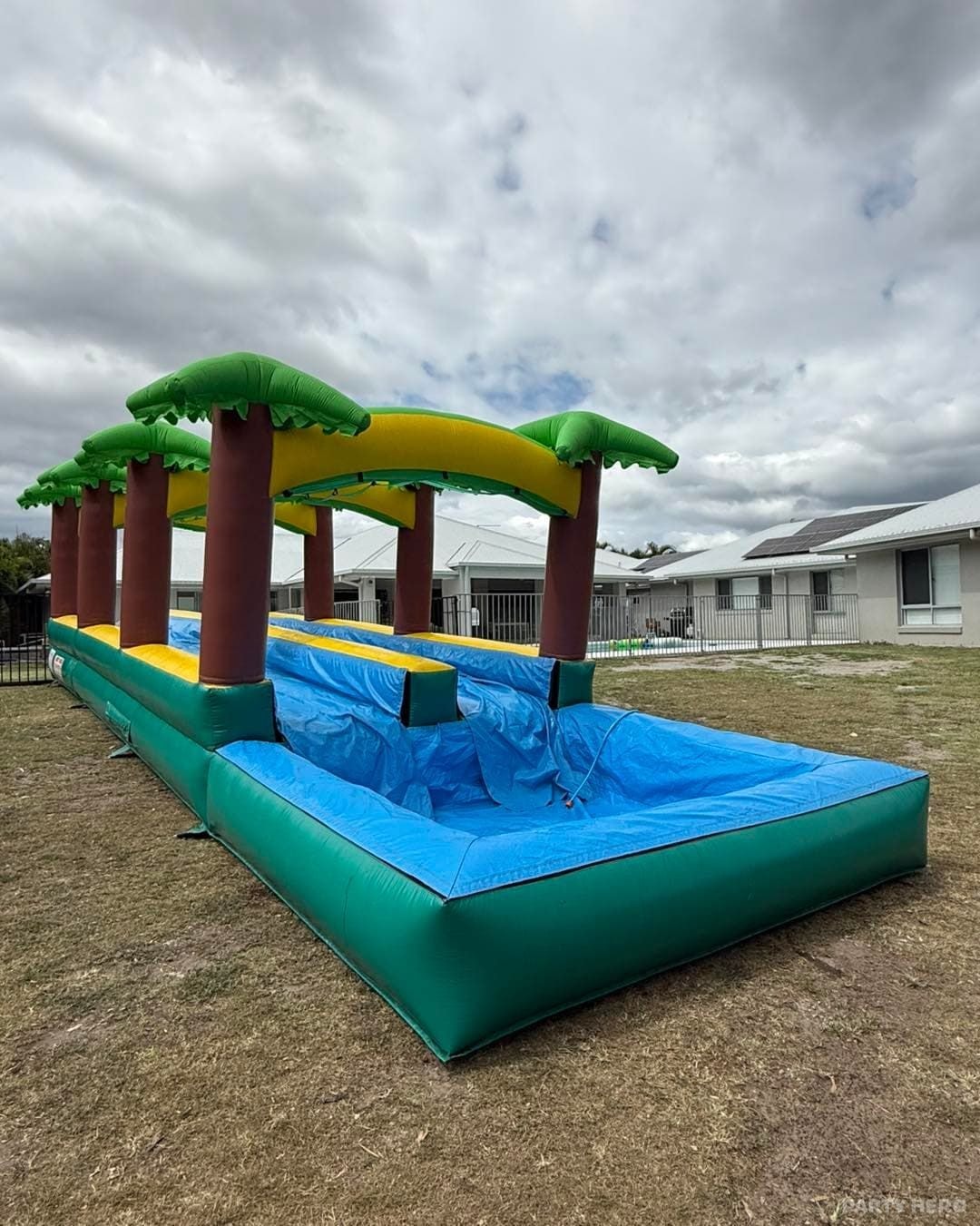 Brisbang Party Hire - jumping castle hire in Brisbane
