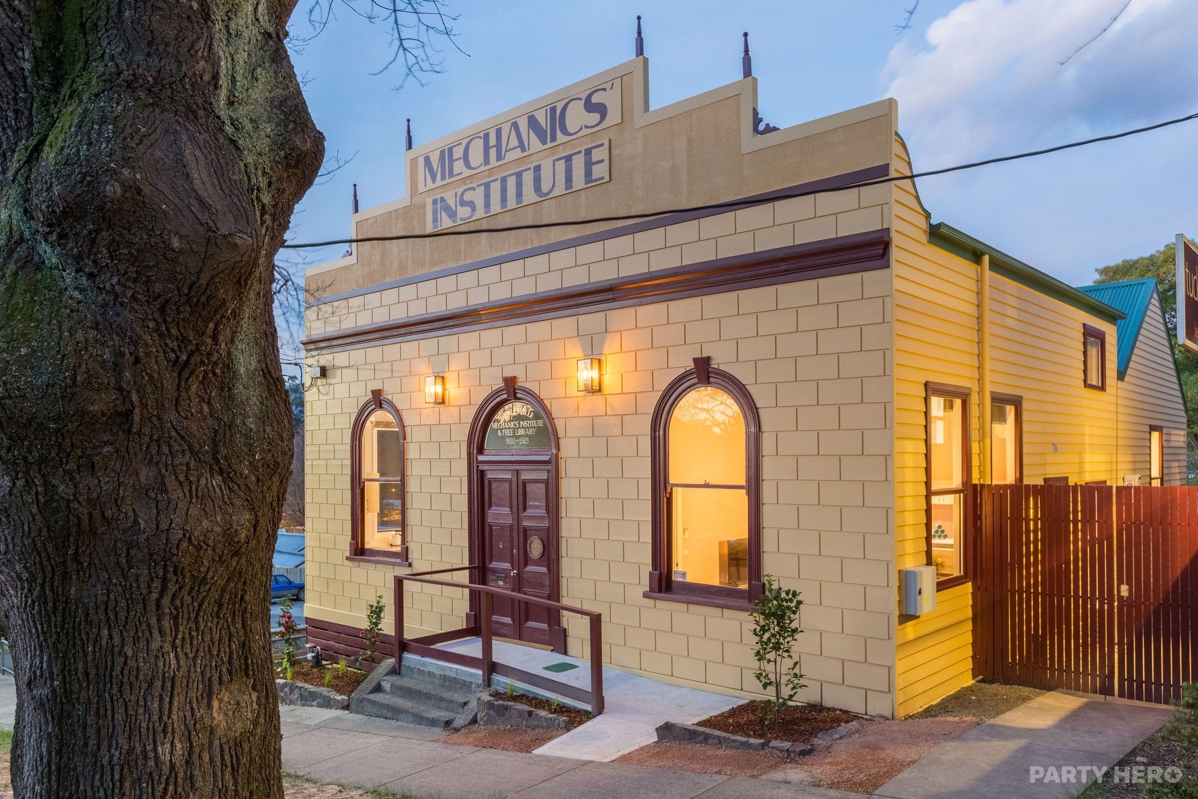 The Old Mechanics - hotel in Healesville