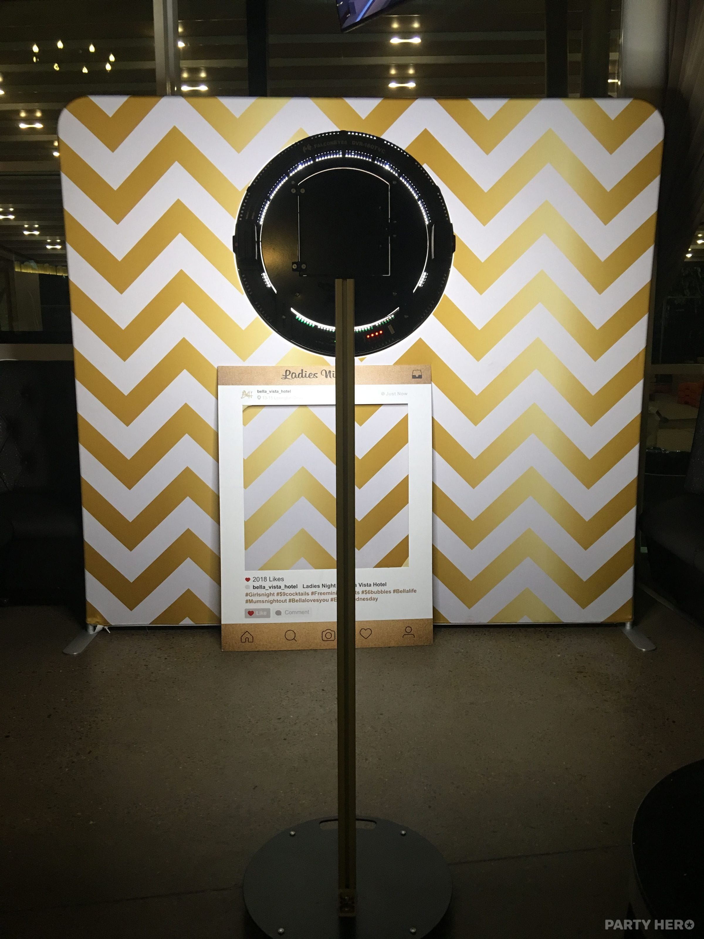 Hills Photo Booth activity in Sydney - group bookings