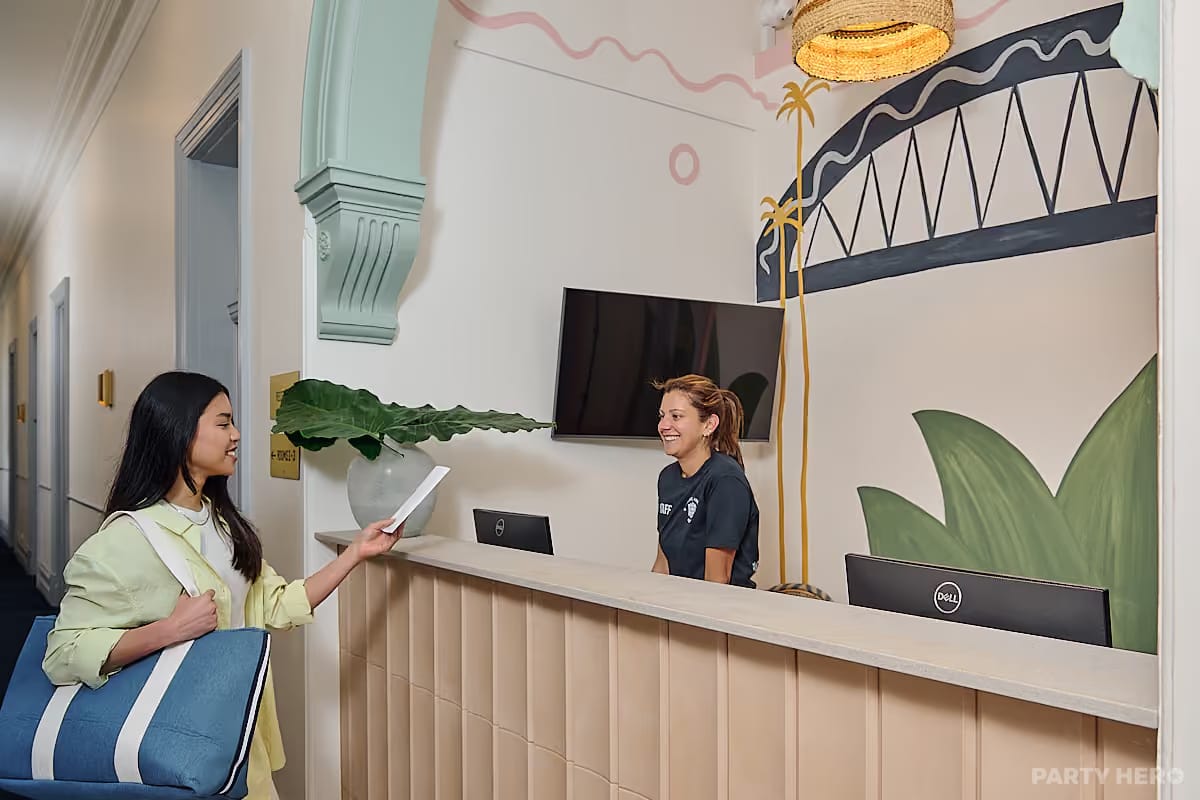 Pacific House Hostel activity in Sydney - group bookings