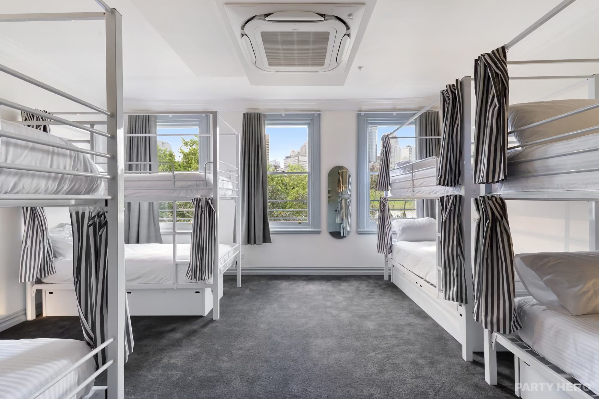Pacific House Hostel activity in Sydney - group bookings