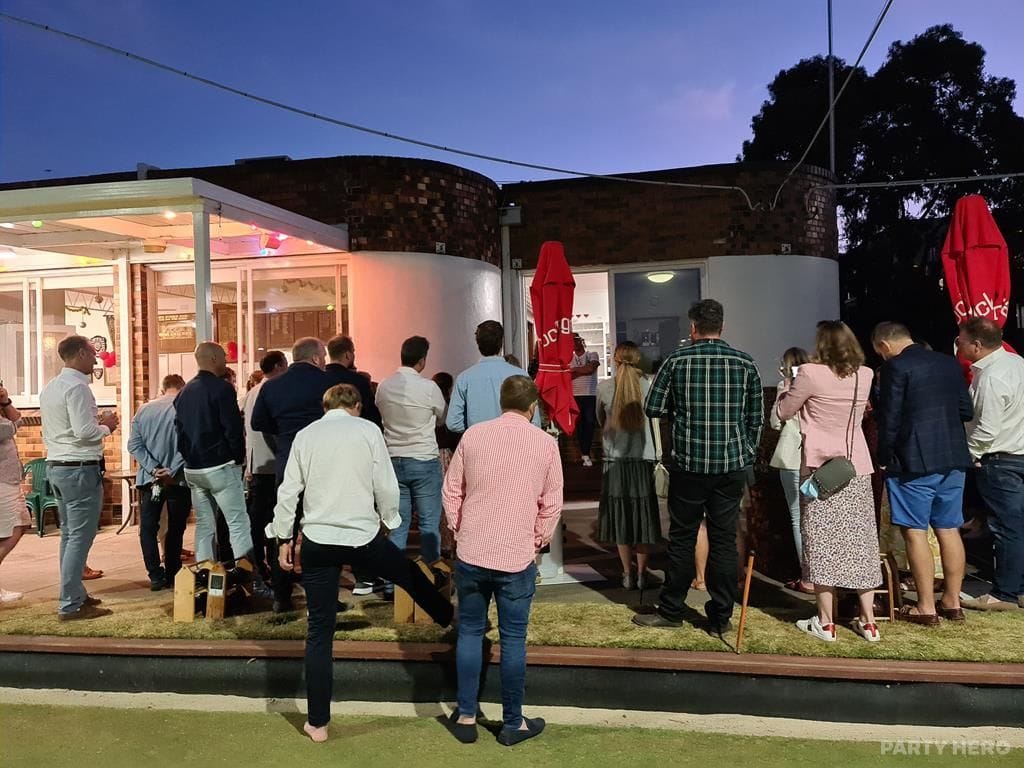 Malvern Bowling Club - barefoot bowls in Melbourne
