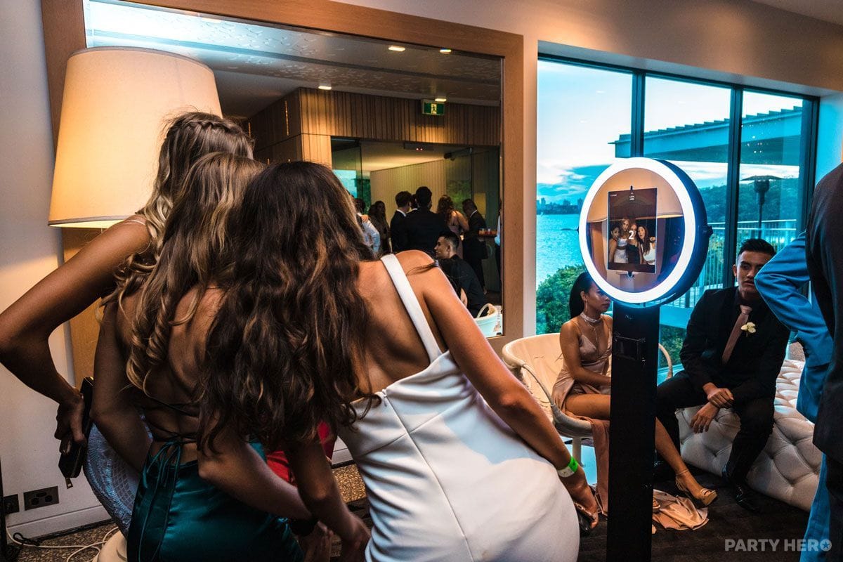 Upbeat Social activity in Sydney - group bookings