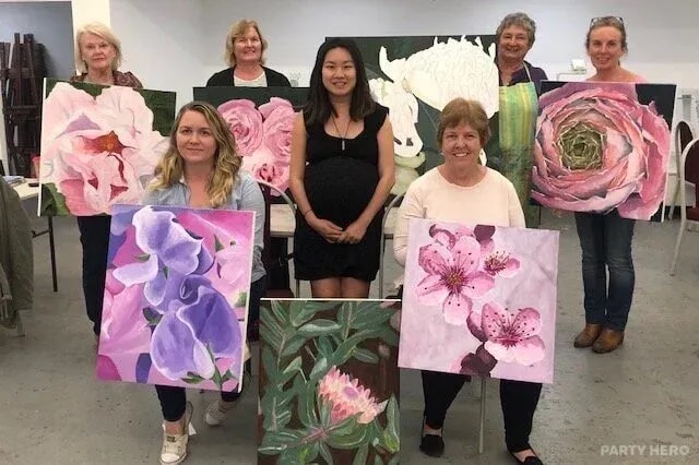 Tracey Miller Art - paint and sip in the Southern Highlands