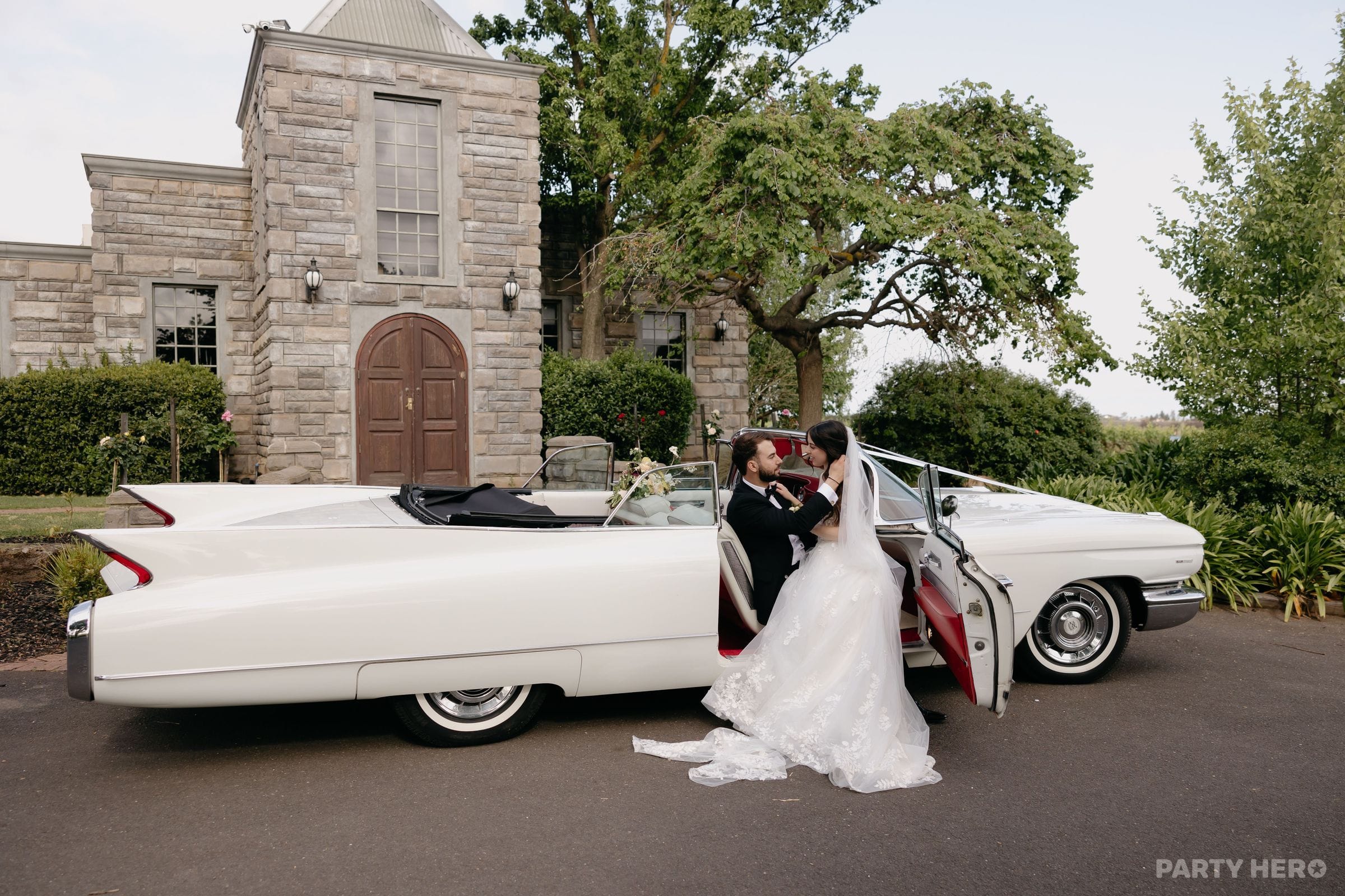 AVANTI Car Collection - wedding car hire in Melbourne