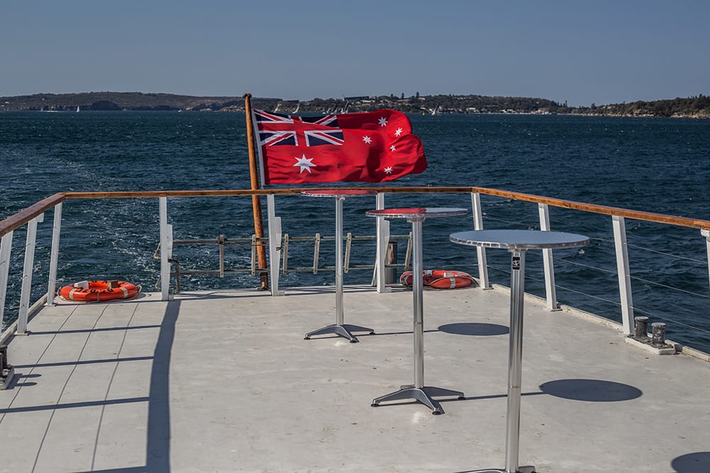 Luna - Sydney Harbour boat hire
