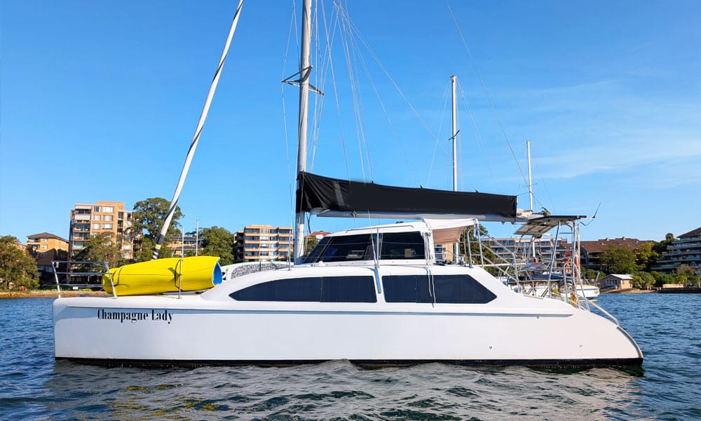 Champagne Lady - Sydney Harbour boat hire