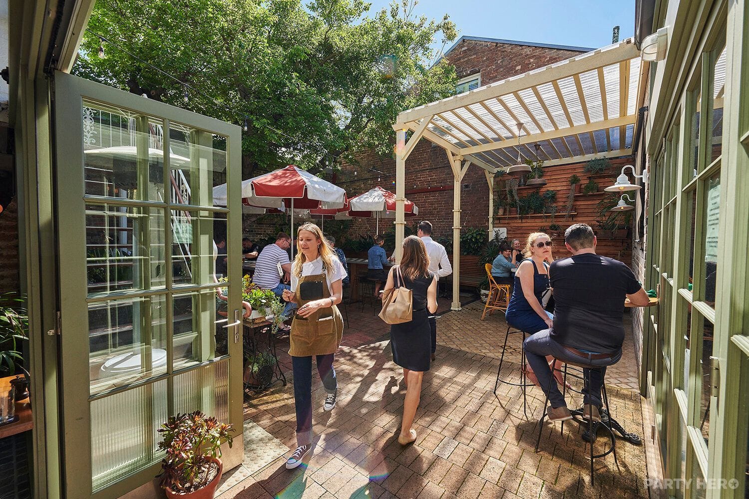 The Glebe Hotel - party venue in Sydney