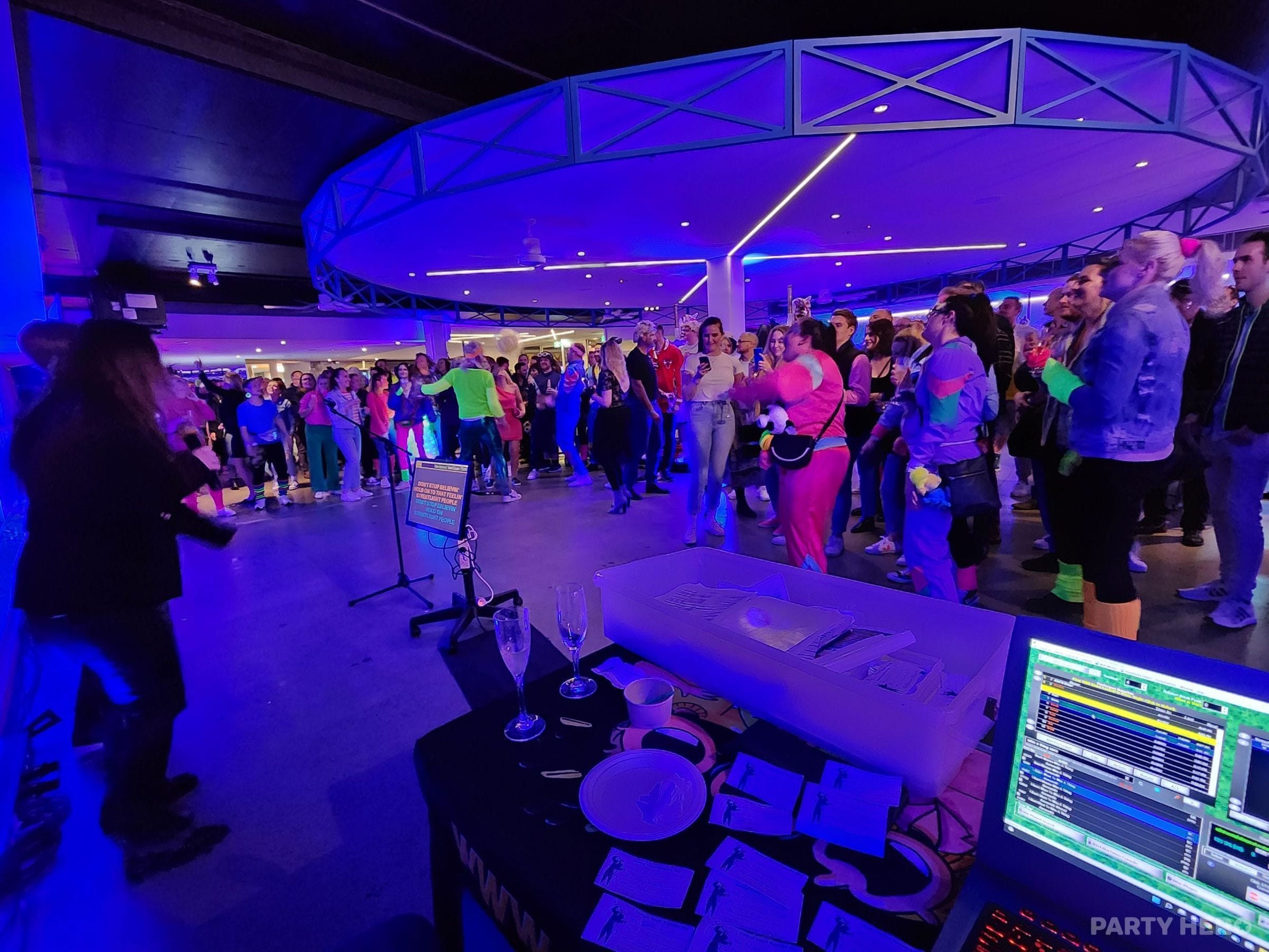 Central Coast Jukebox Hire - karaoke hire on the Central Coast