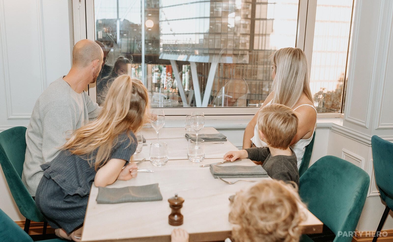 Quartier Restaurant at Sebel Quay West Suites - party venue hire