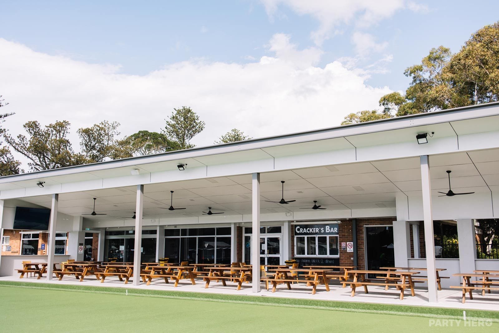 Lowlands Bowling Club - party venue in Newcastle