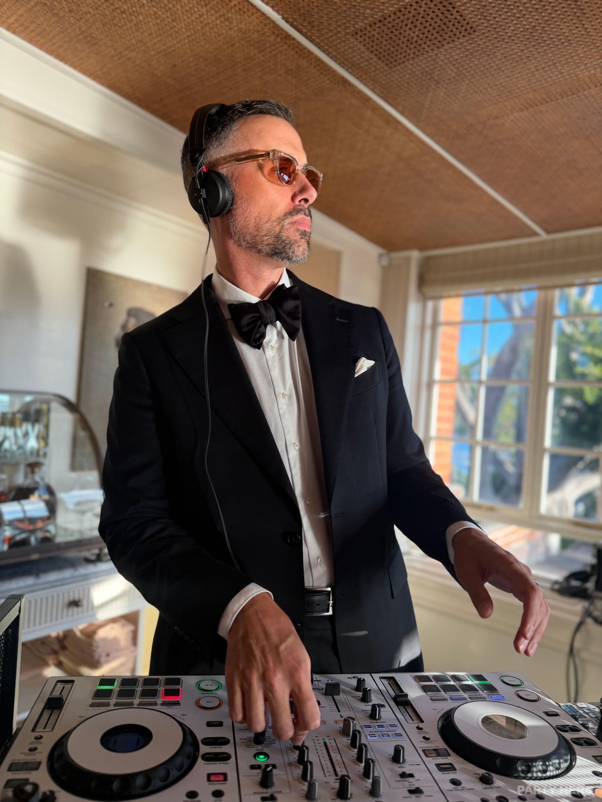 Top Dog Entertainment - DJ hire in Melbourne