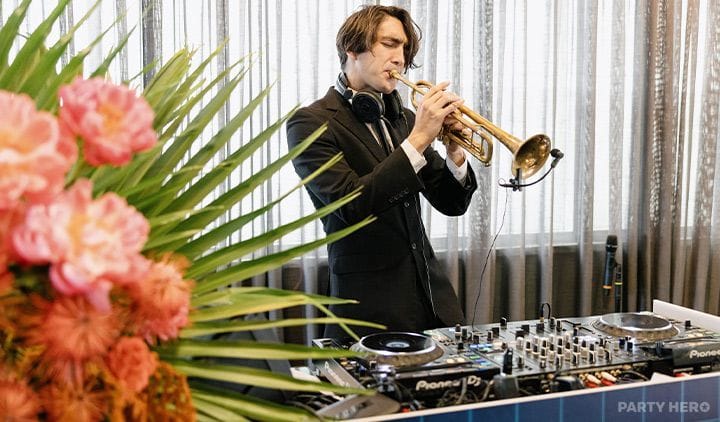 Top Dog Entertainment - DJ hire in Melbourne