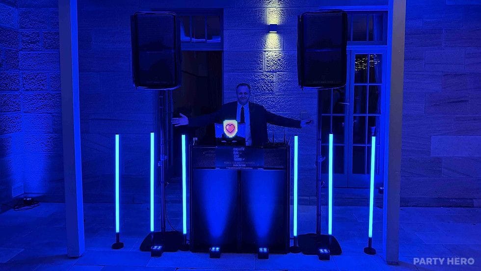 Friendly DJs and Trivia - dj hire in Sydney