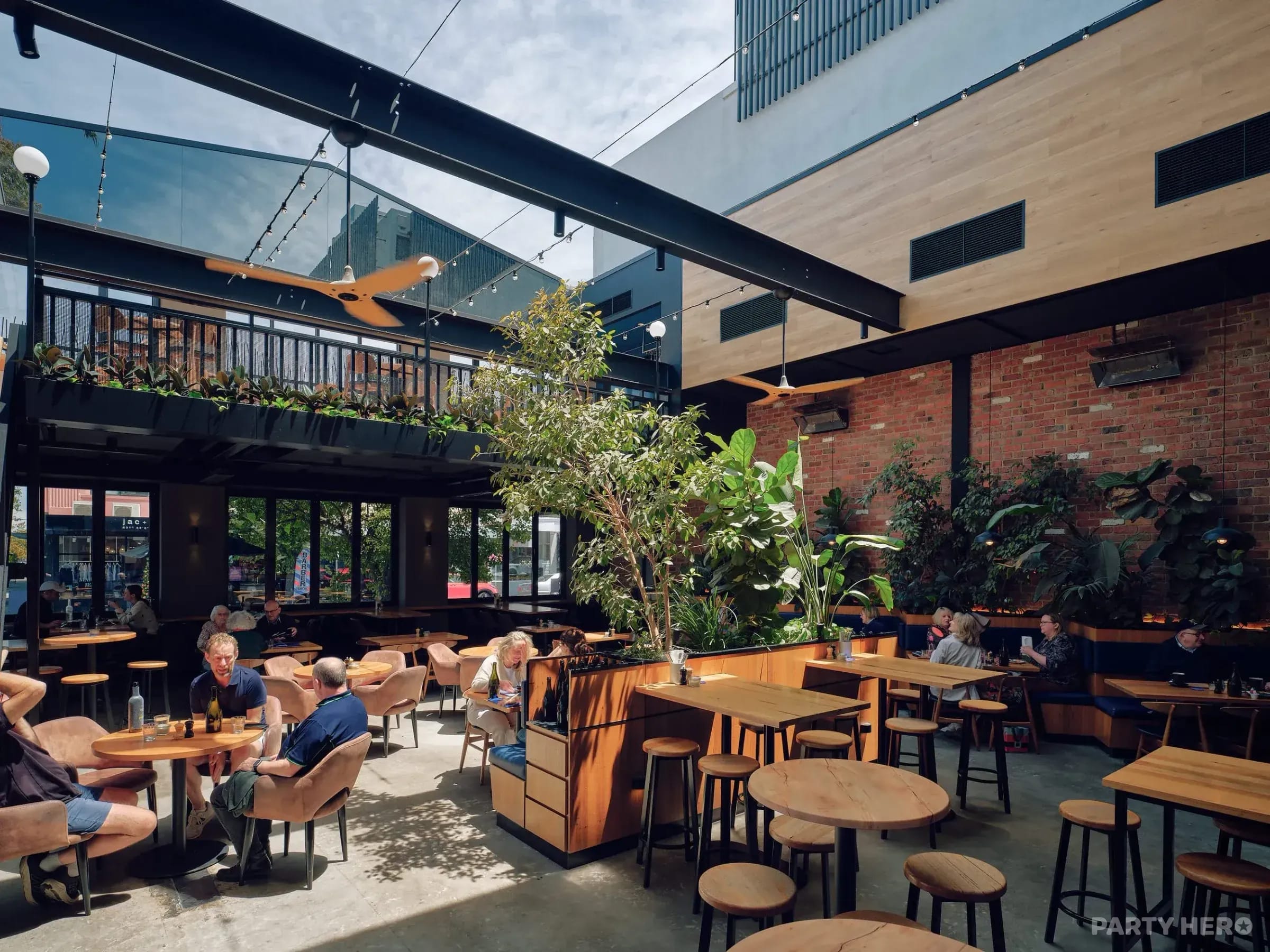 Hampton Hotel - party venue in Melbourne