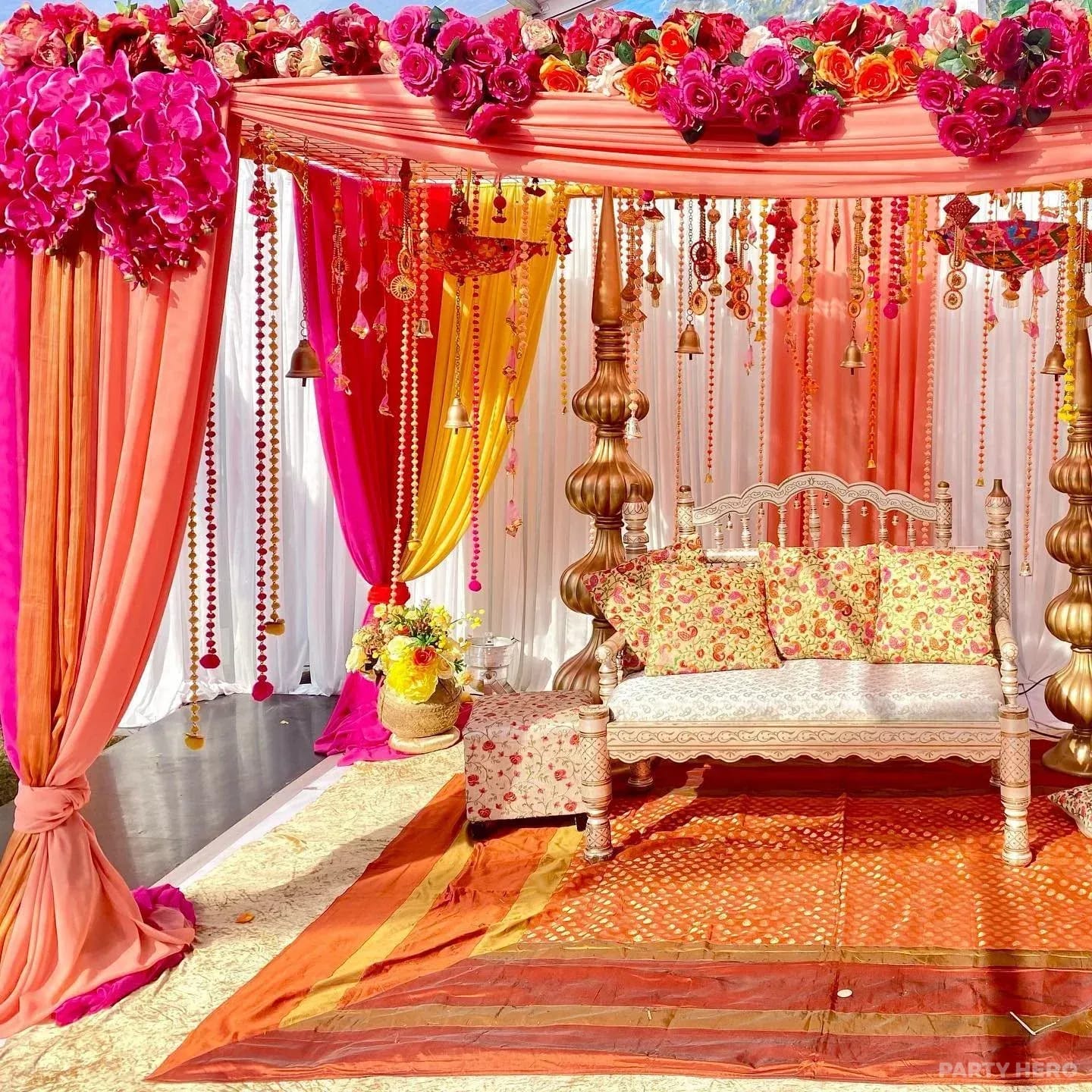 VIP Decorating activity in Sydney - group bookings