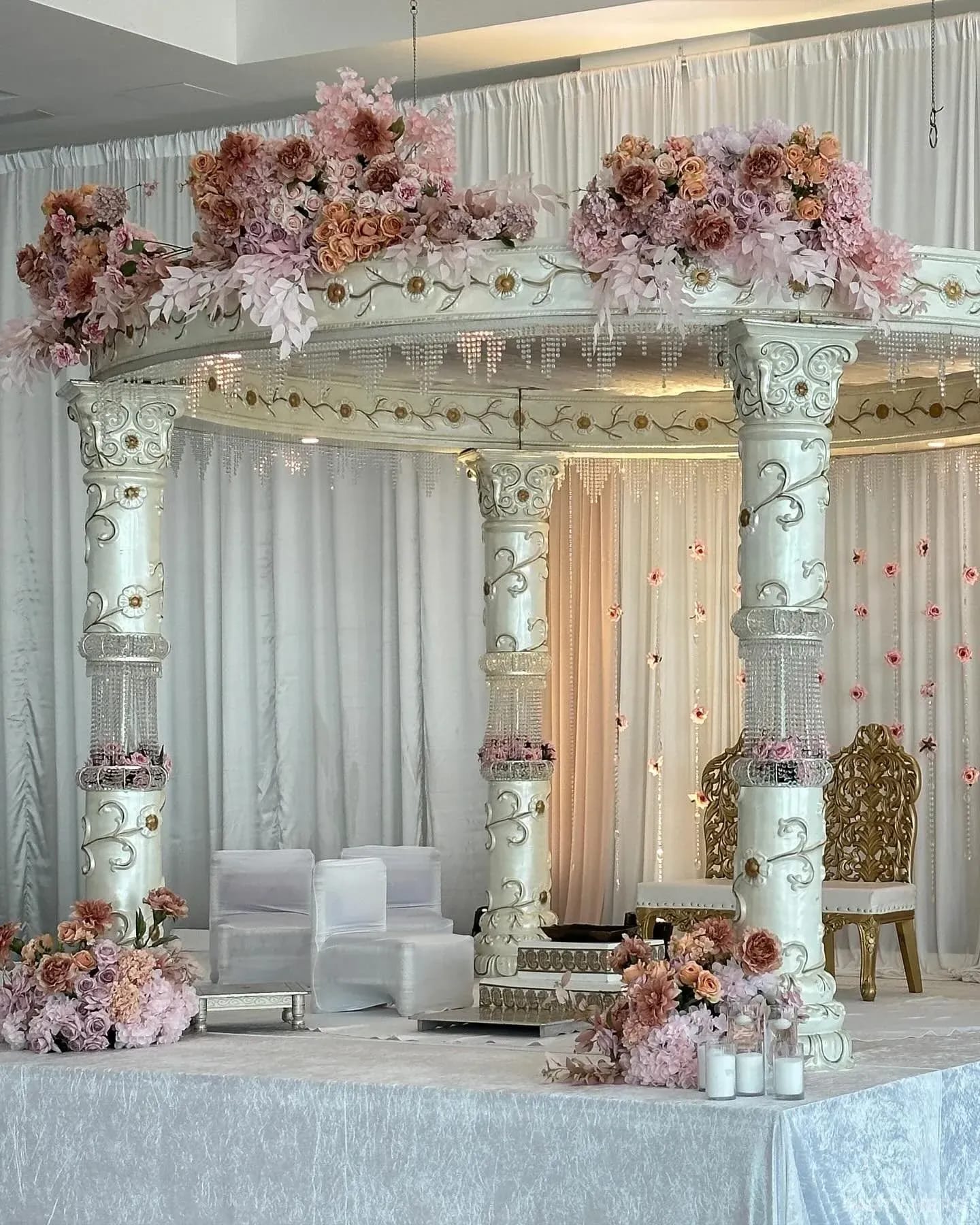 VIP Decorating activity in Sydney - group bookings