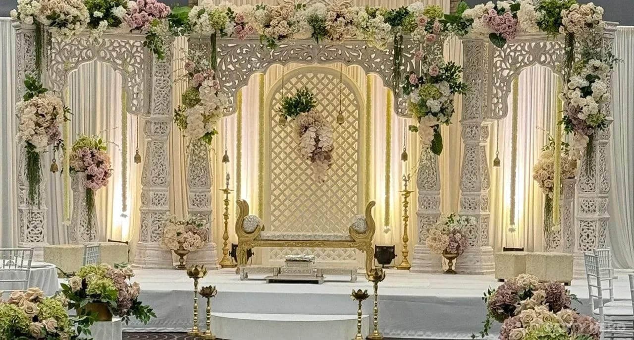 VIP Decorating activity in Sydney - group bookings