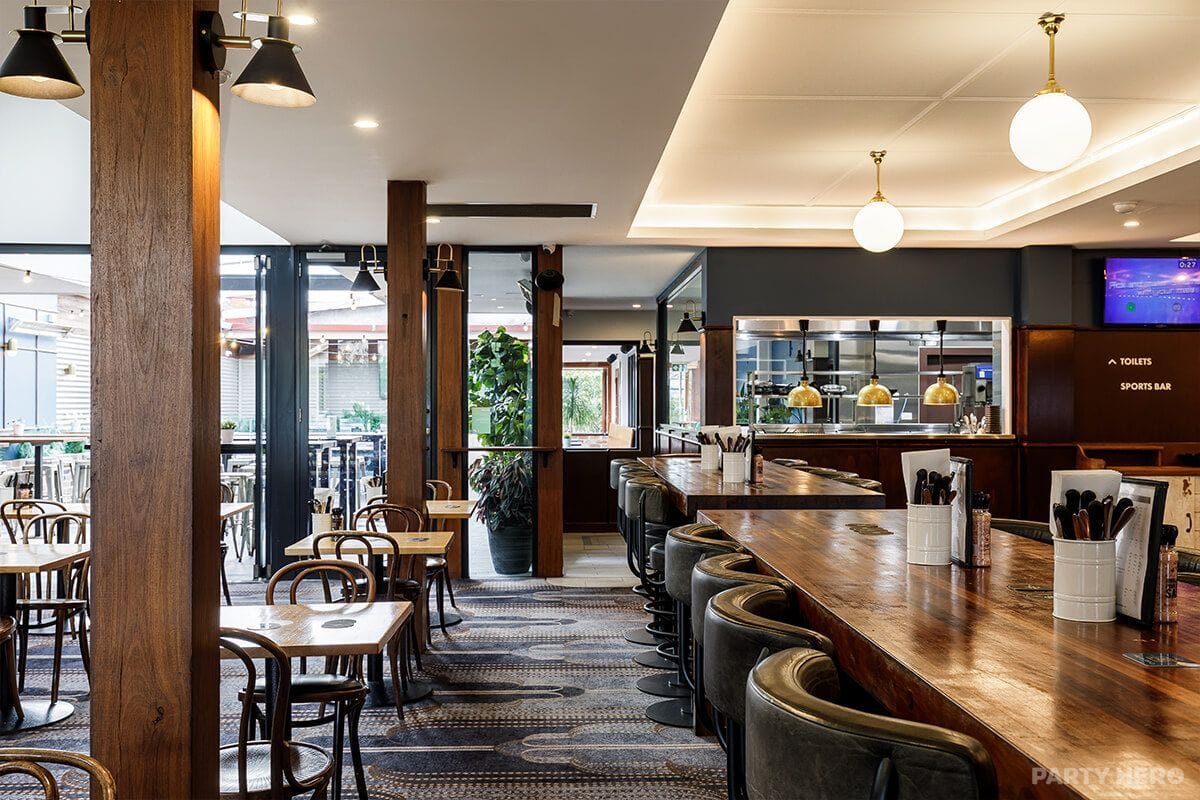 The Lakes Hotel Rosebery - party venue in Sydney