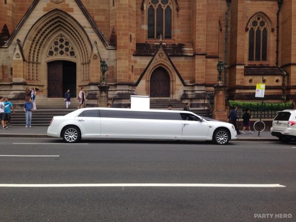 Crown Limos activity in Sydney - group bookings