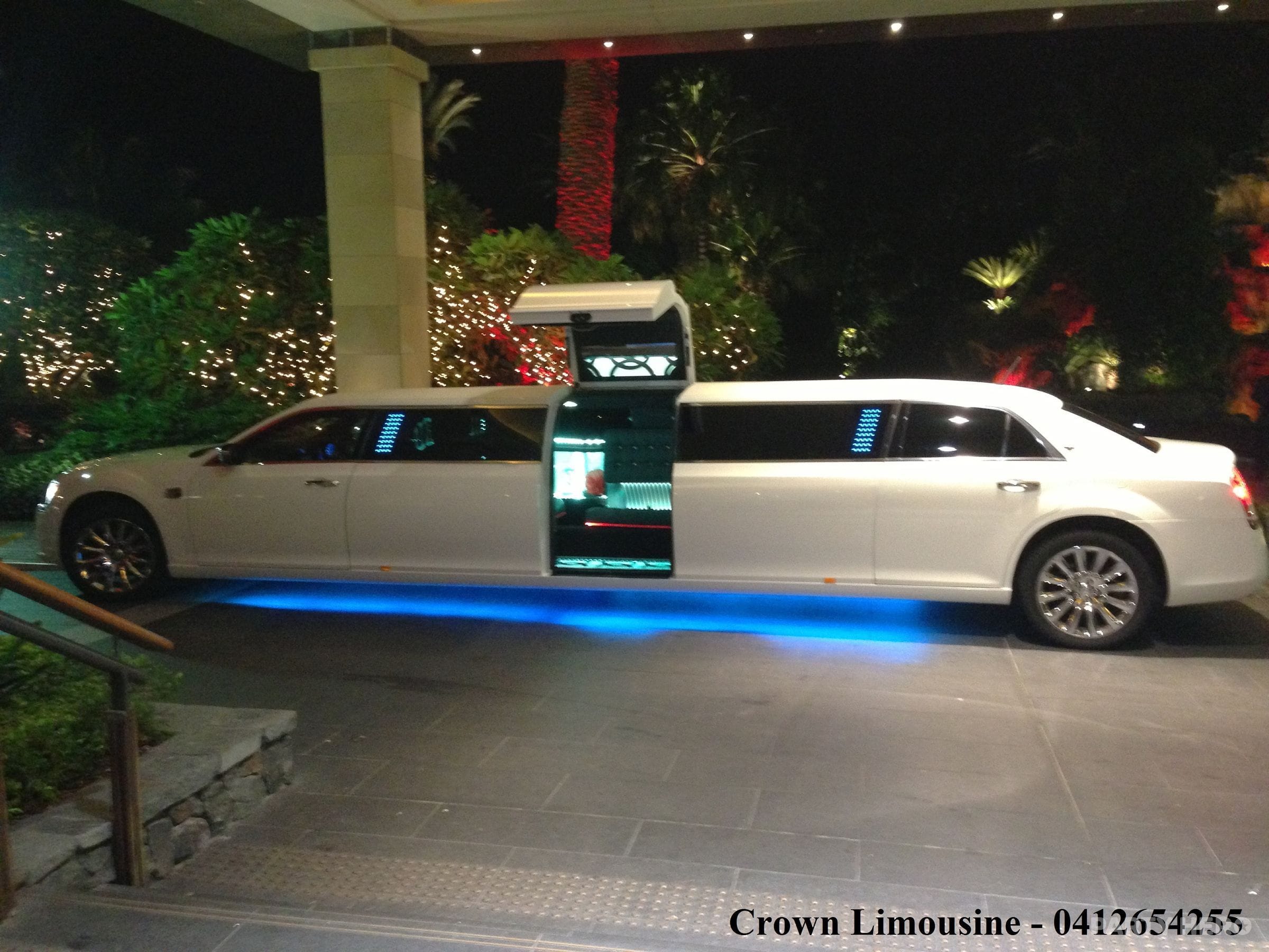Crown Limos activity in Sydney - group bookings
