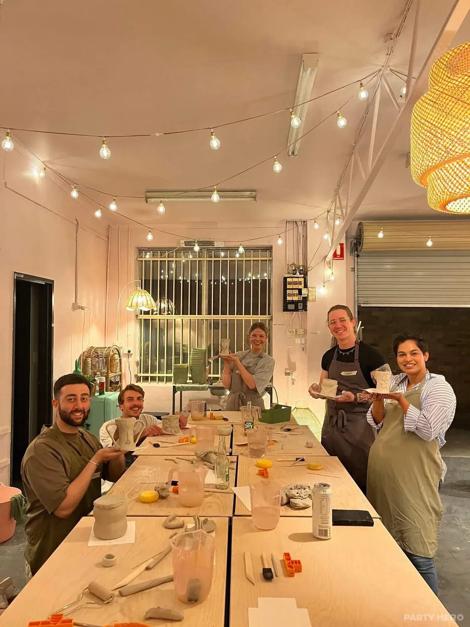 Paint Clay Sip Sydney paint & sip in Sydney - group bookings