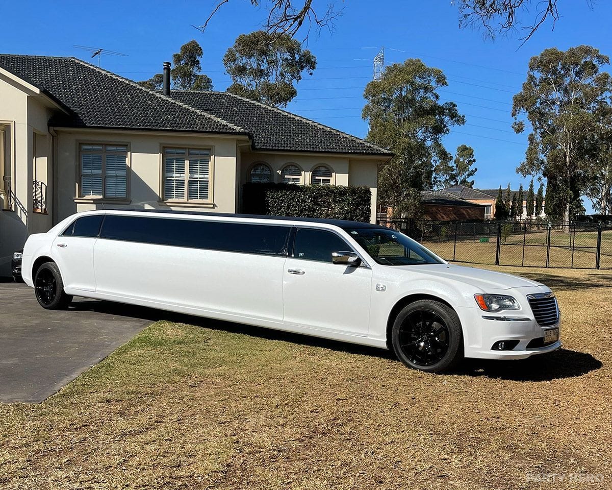 Luxport & Co stretch hummer hire in Sydney