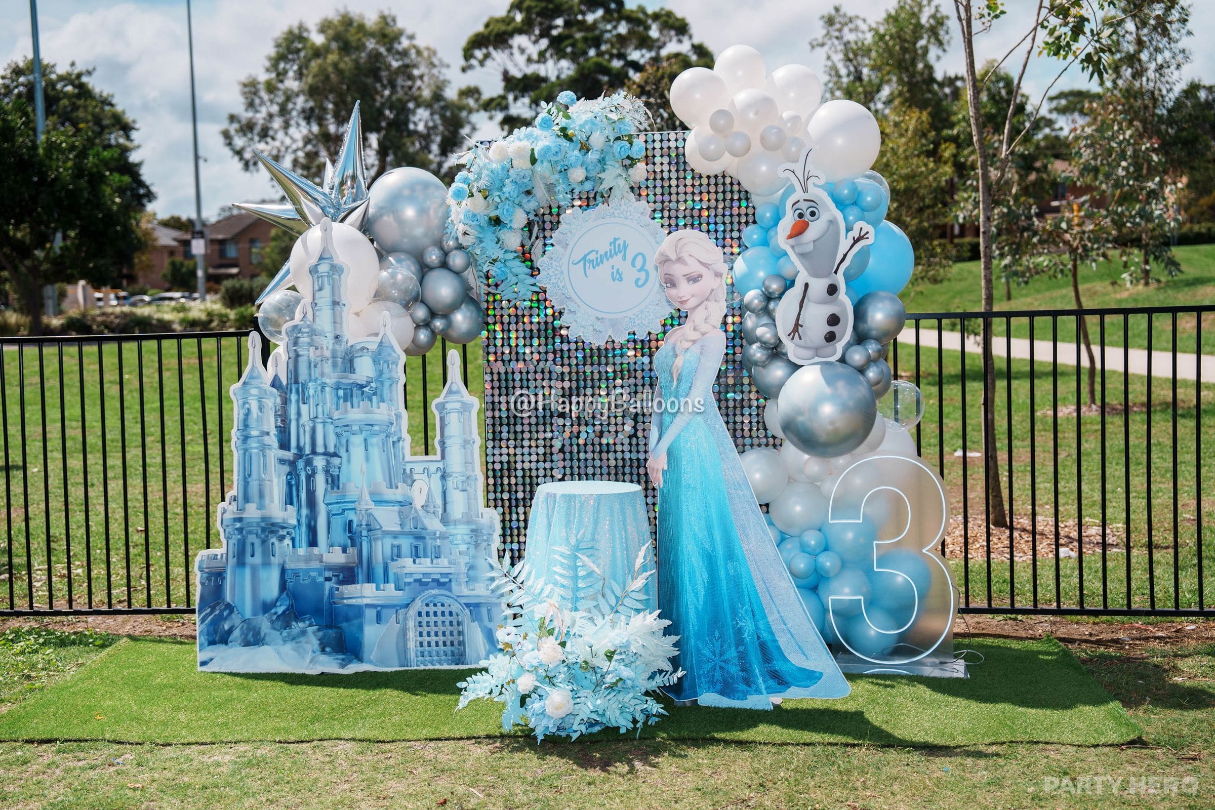 Happy Balloons activity in Sydney - group bookings