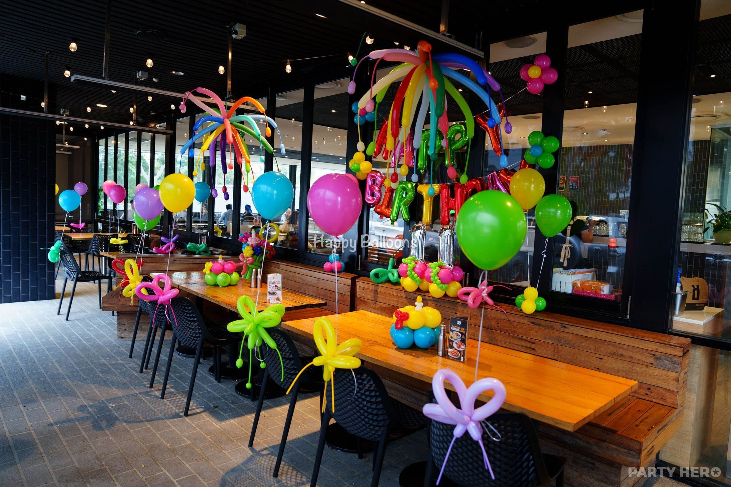 Happy Balloons activity in Sydney - group bookings