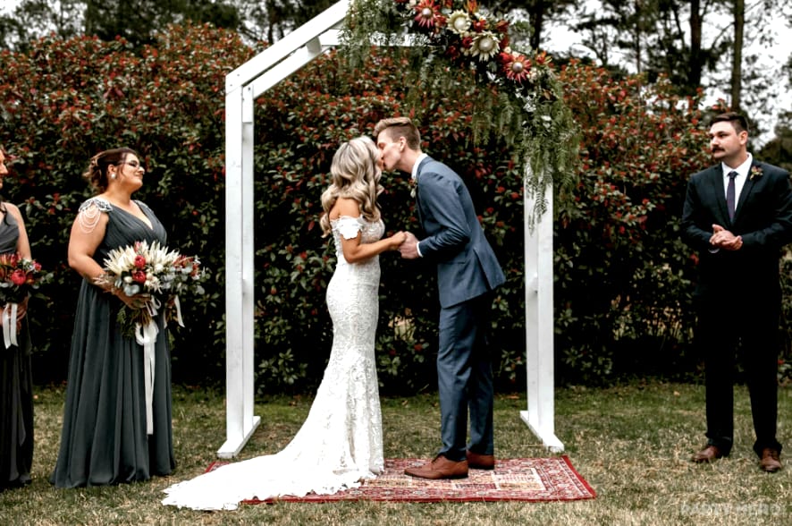 ES Wedding & Event Hire - event stylists in Wollongong