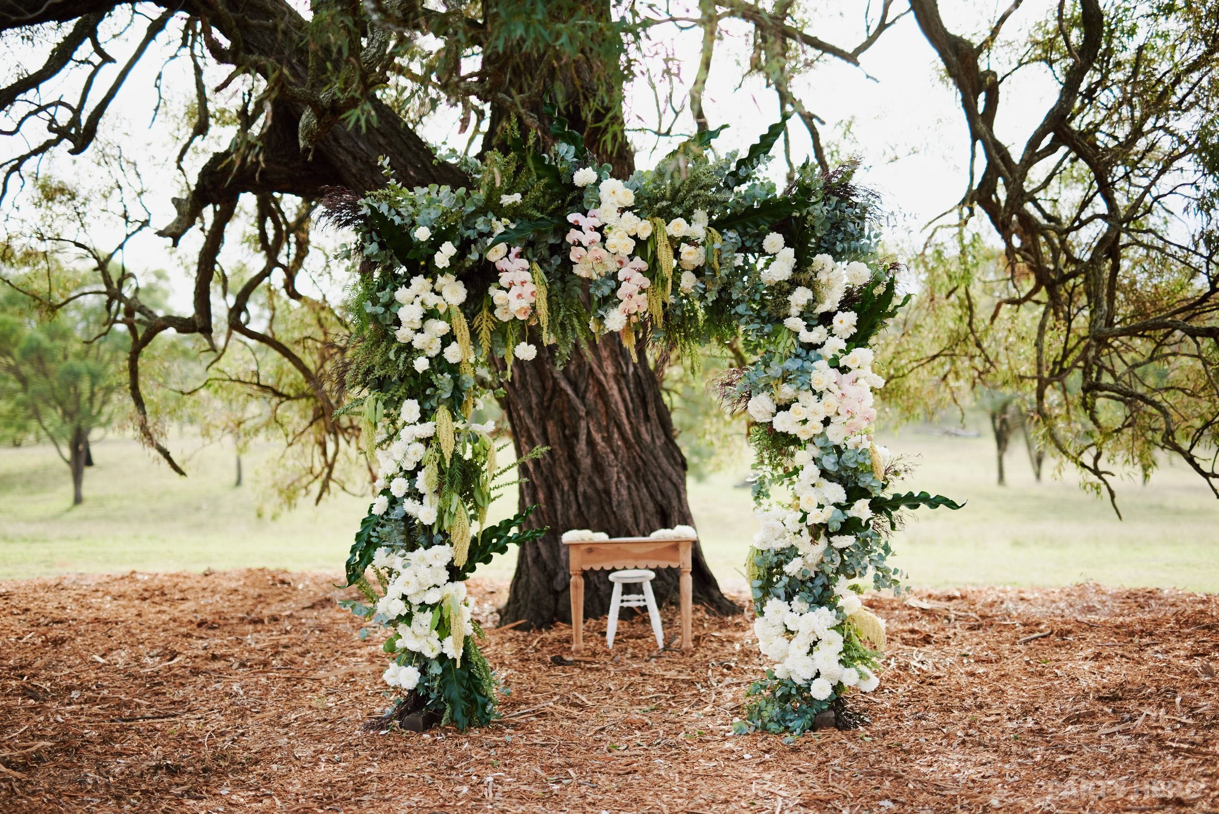 ES Wedding & Event Hire - event stylists in Wollongong