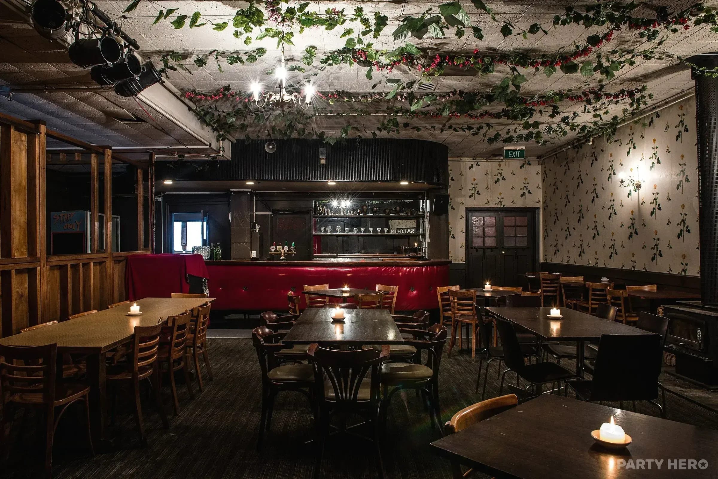 Edinburgh Castle Hotel - party venue in Melbourne