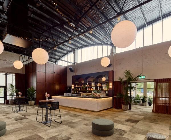 Lakeside Pavilion - party venue in Melbourne