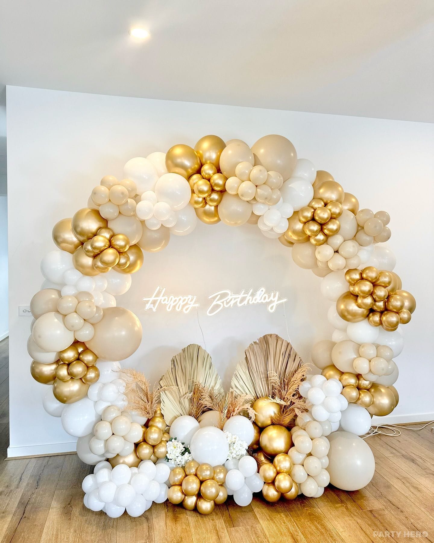 Loli's Art Balloons - balloon and party decorations in Melbourne