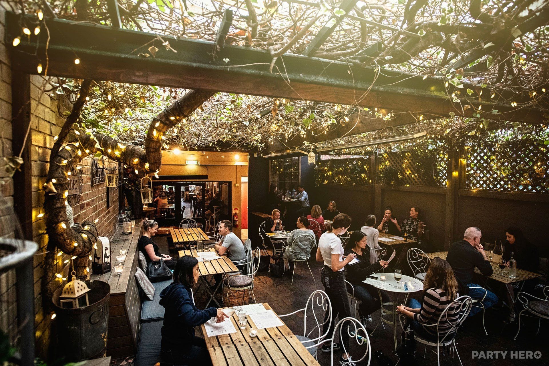 Small Bar Crows Nest - party venue in Sydney