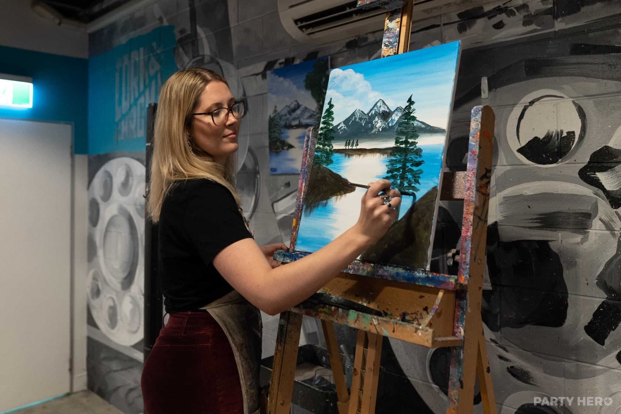 Cork & Chroma South Bank - paint and sip in Brisbane