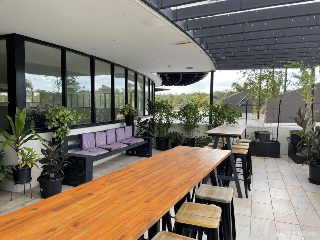 The Mezzanine at The Jindalee Hotel - party venue in Brisbane