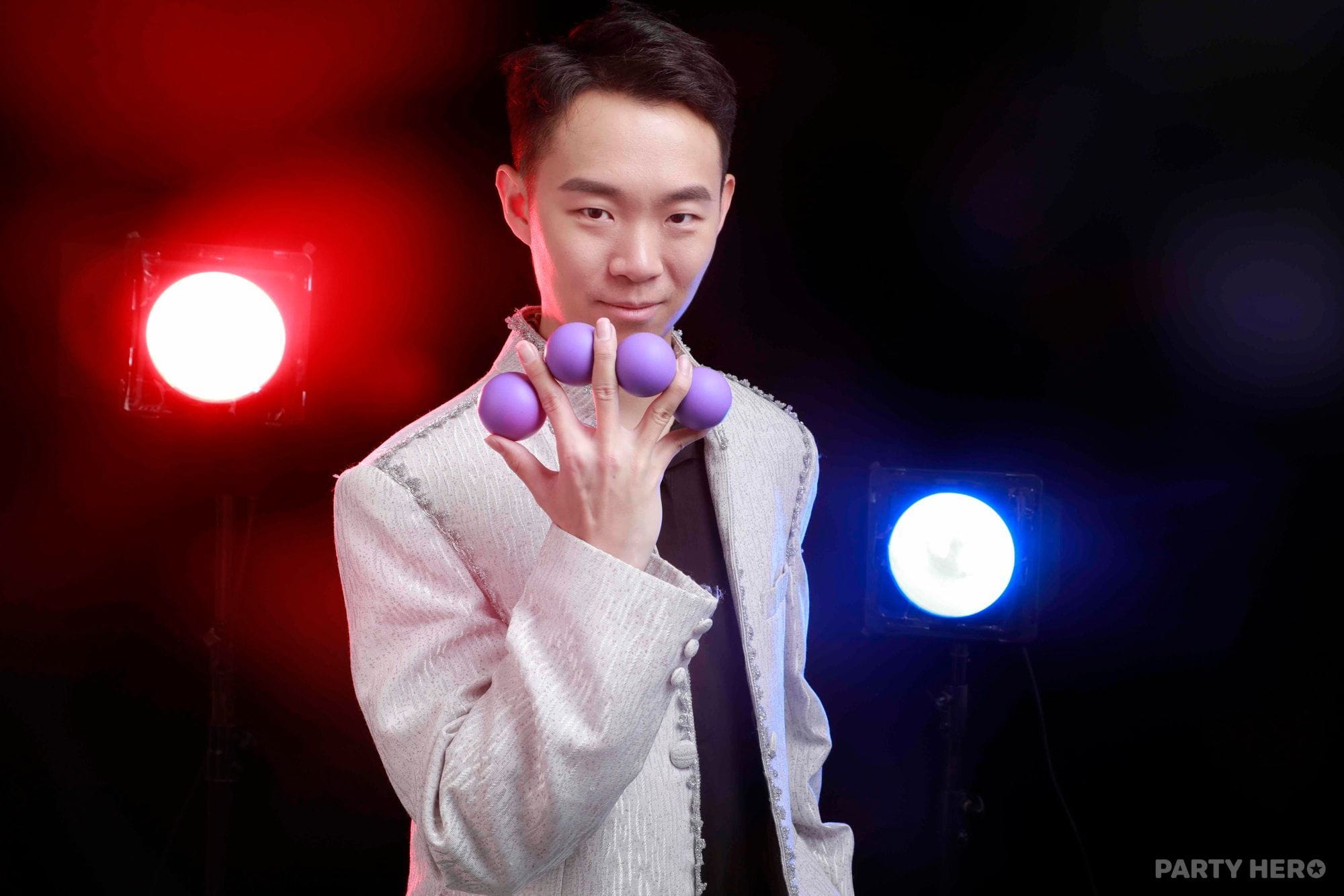 Mirko Zhou - magicians in Sydney