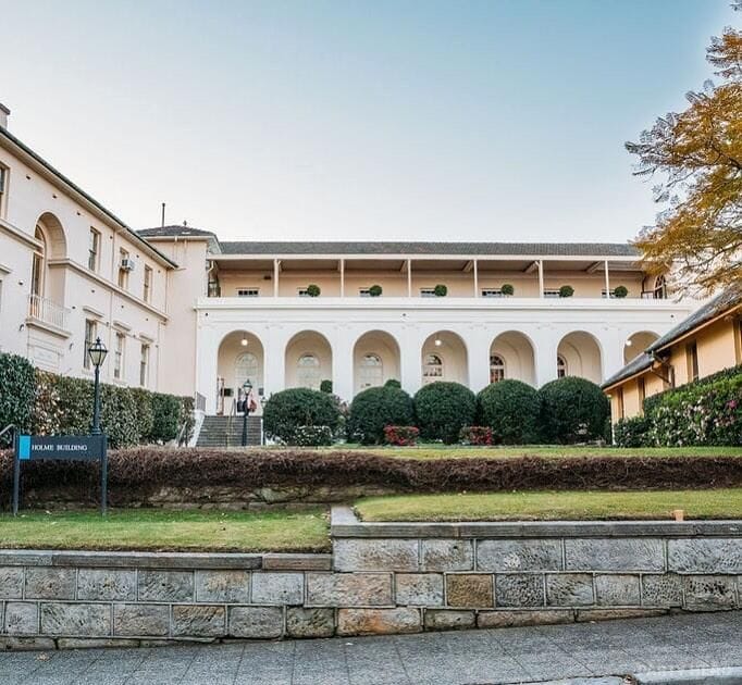 Courtyard Restaurant & Bar at HostCo Sydney - party venue hire