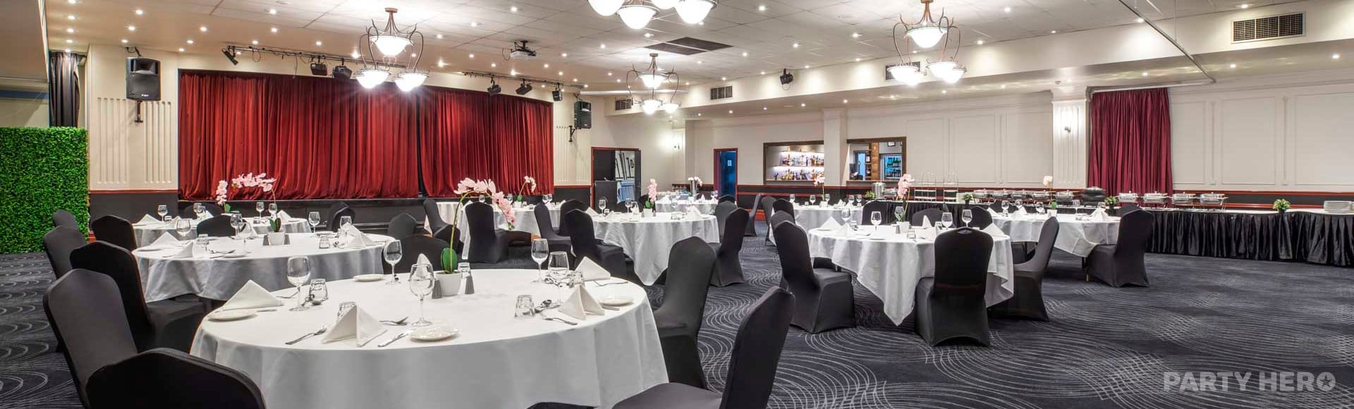 Village Green Hotel - party venue in Melbourne